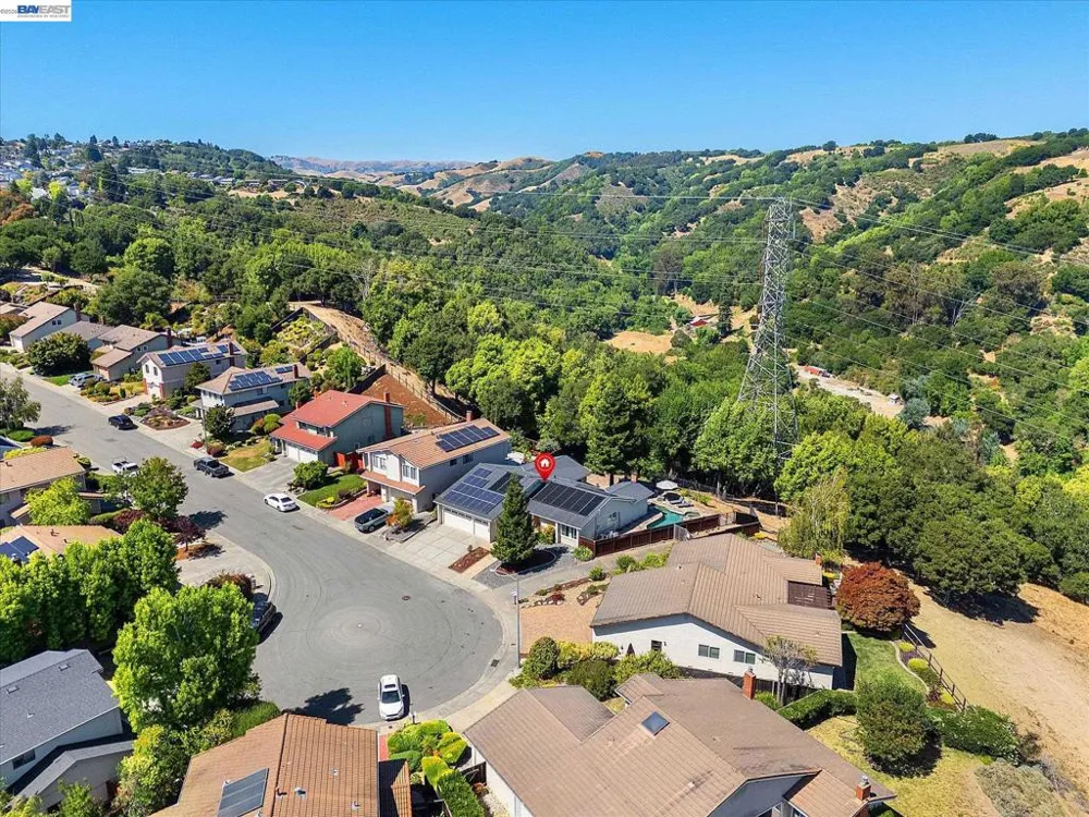 5736 Medallion Ct Castro Valley, CA 94552