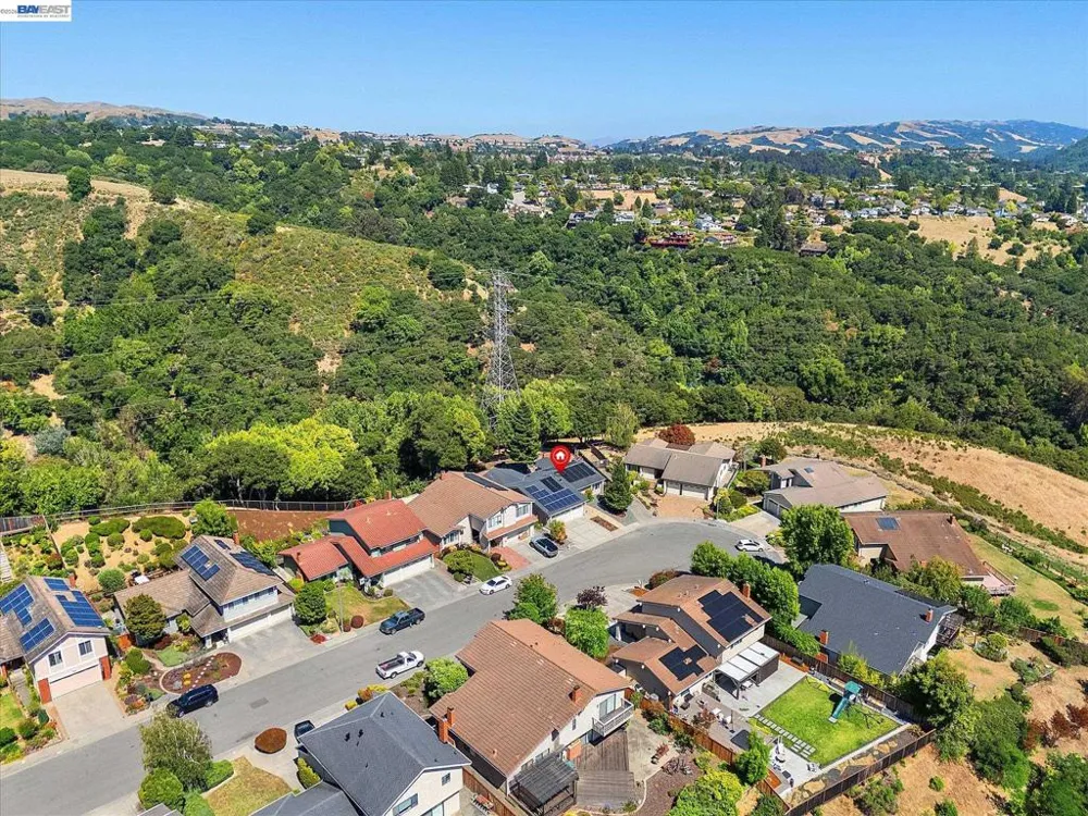5736 Medallion Ct Castro Valley, CA 94552