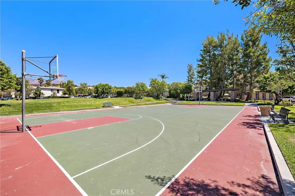 361 Summer Mission Viejo, CA 92692