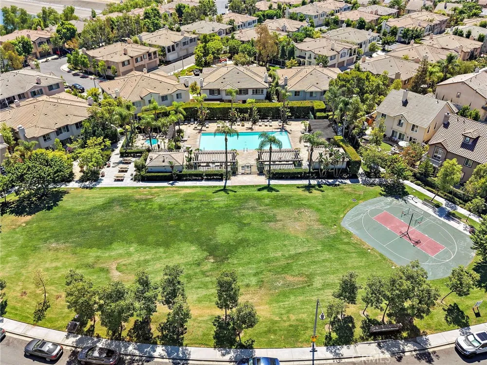361 Summer Mission Viejo, CA 92692