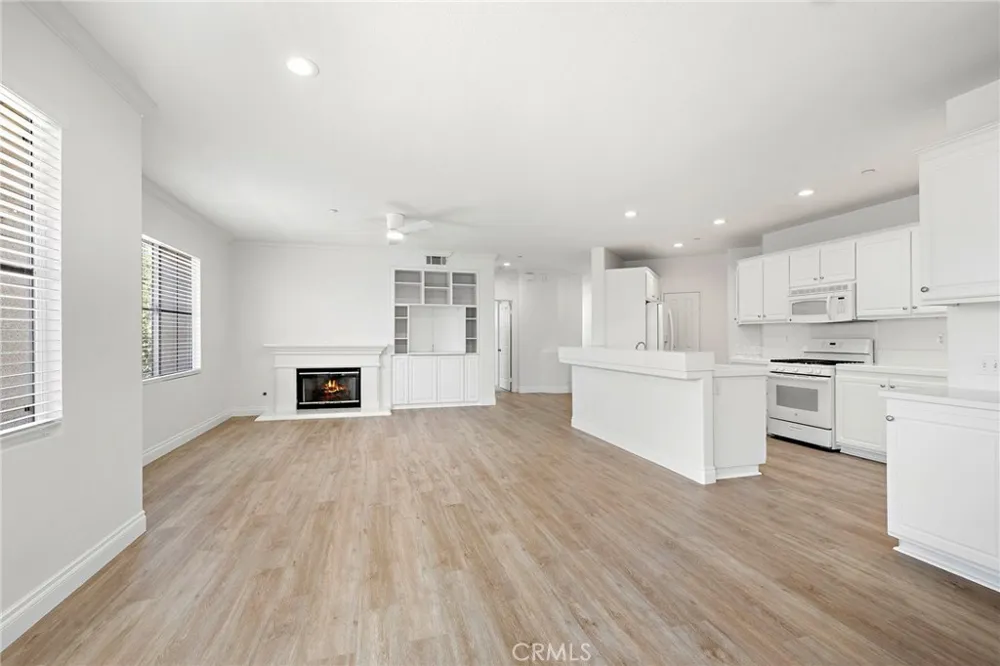 361 Summer Mission Viejo, CA 92692