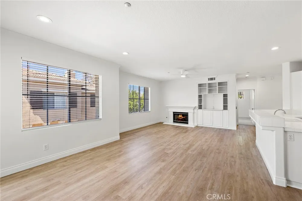361 Summer Mission Viejo, CA 92692