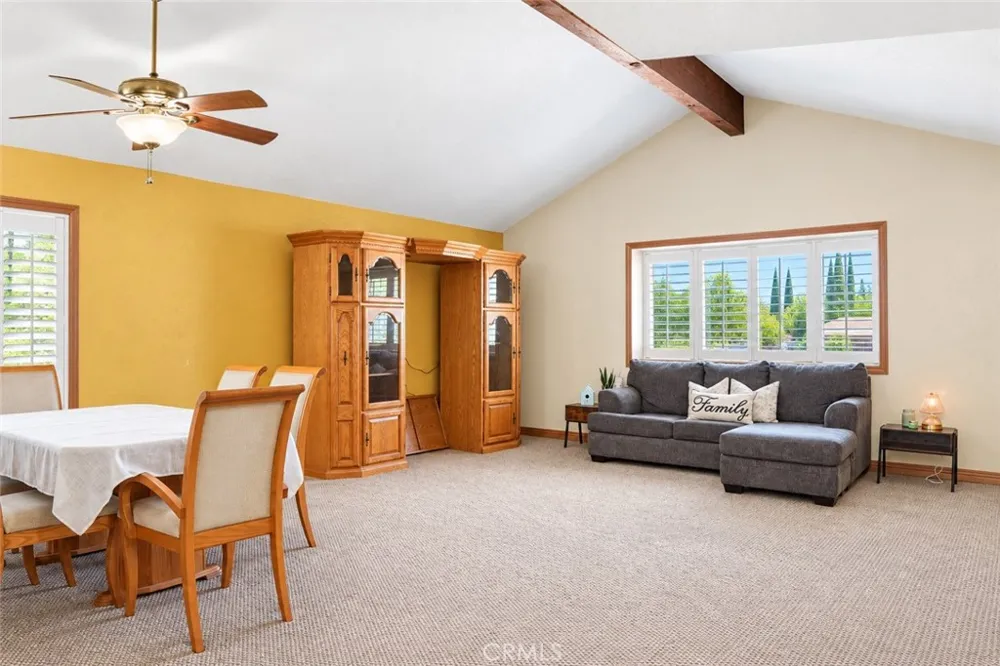 2164 Date Rialto, CA 92377