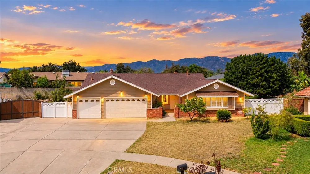 2164 Date Rialto, CA 92377