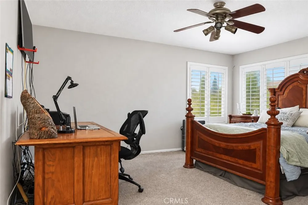 2164 Date Rialto, CA 92377