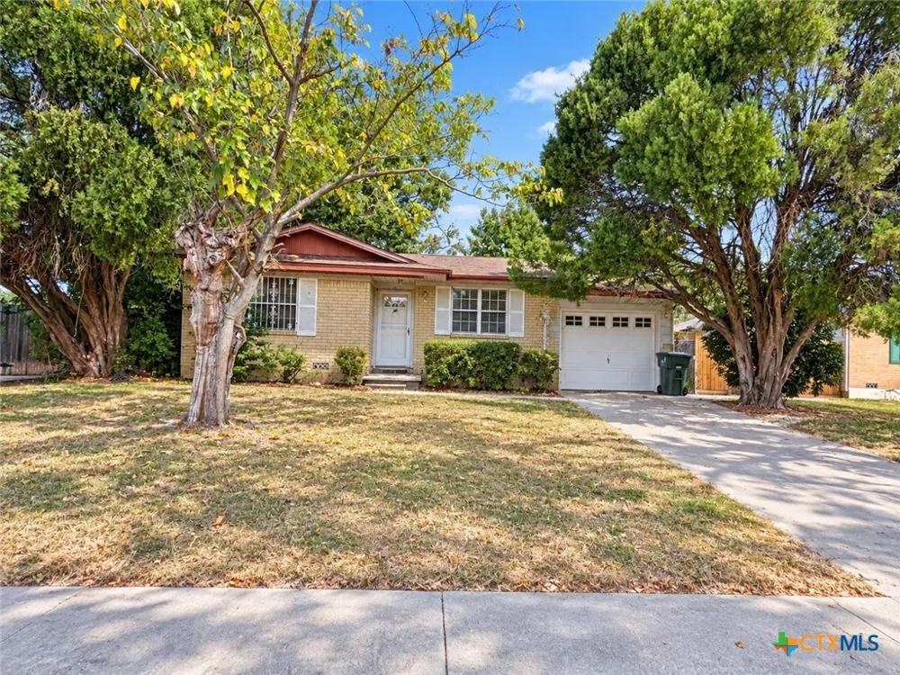 1325 Rose Ave Killeen, TX 76543