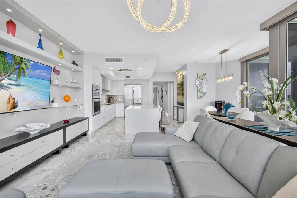 1 Water Club Way #503 North Palm Beach, FL 33408