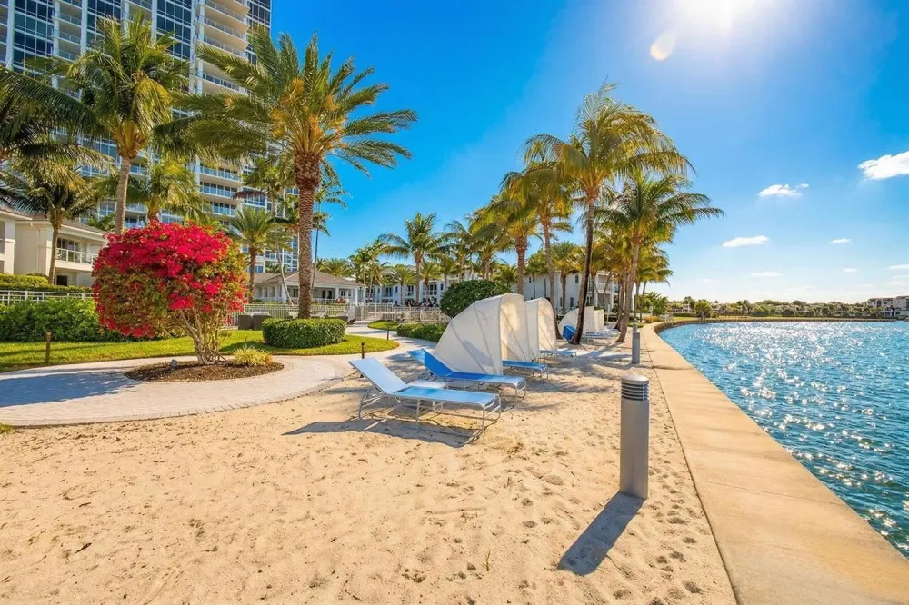 1 Water Club Way #503 North Palm Beach, FL 33408