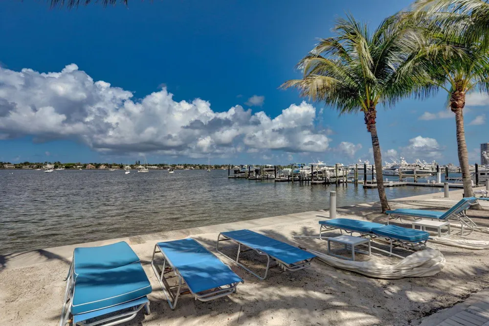 1 Water Club Way #503 North Palm Beach, FL 33408