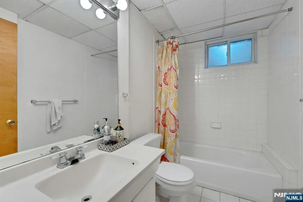 15 Hillside Road Ringwood, NJ 07456