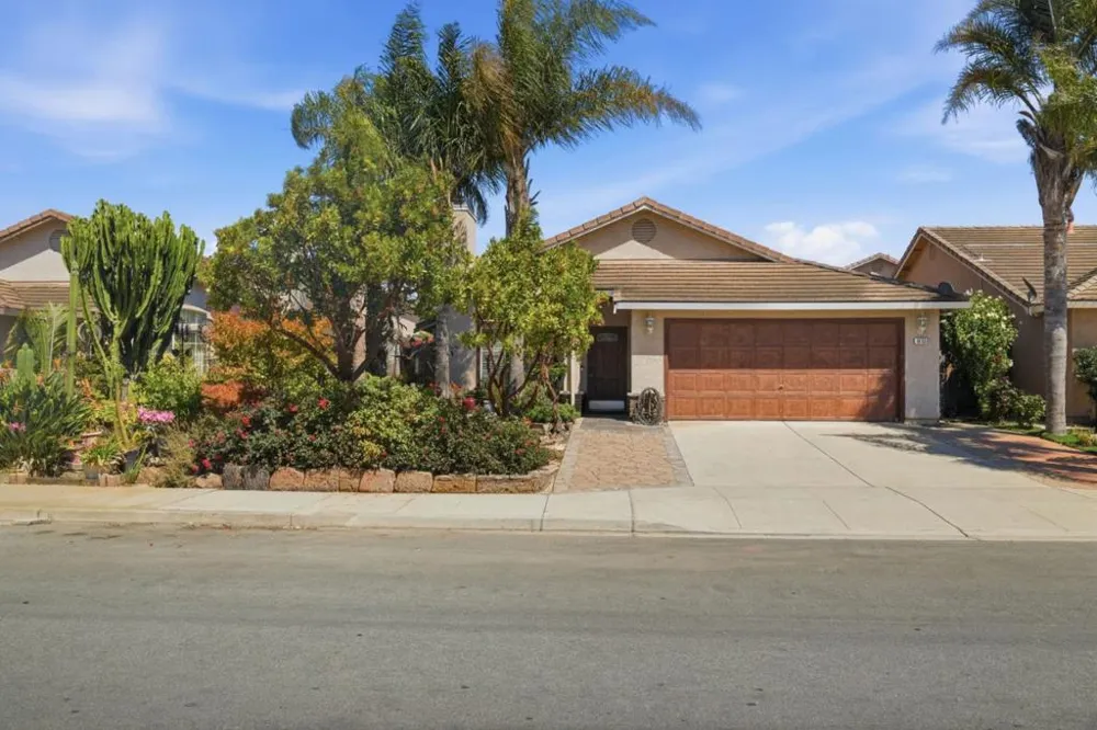 1055 Eagle Drive Salinas, CA 93905