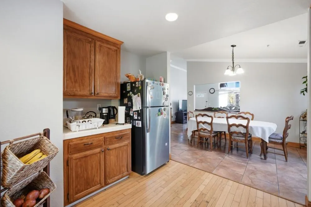 1055 Eagle Drive Salinas, CA 93905