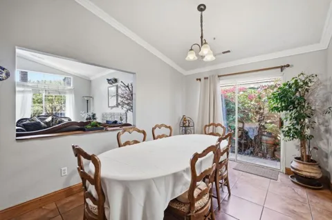 1055 Eagle Drive