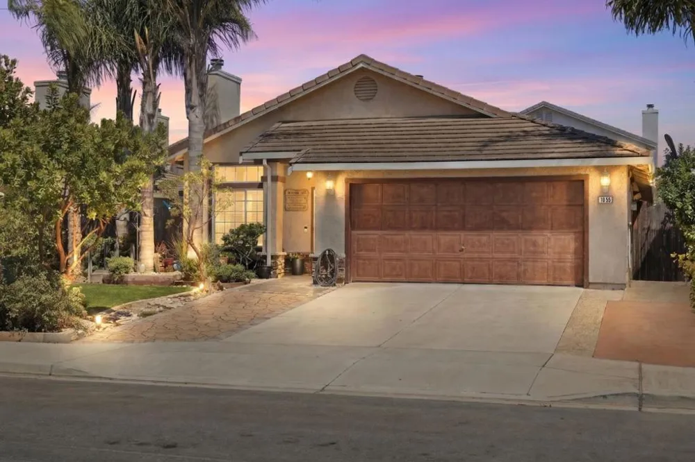 1055 Eagle Drive Salinas, CA 93905