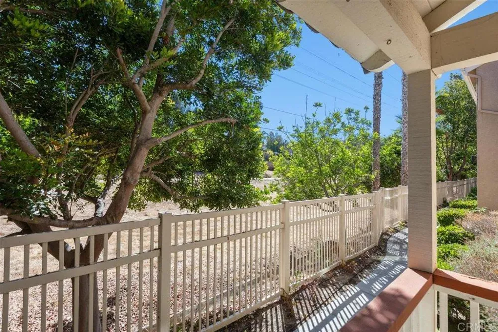 7758 Caminito Monarca #111 Carlsbad, CA 92009