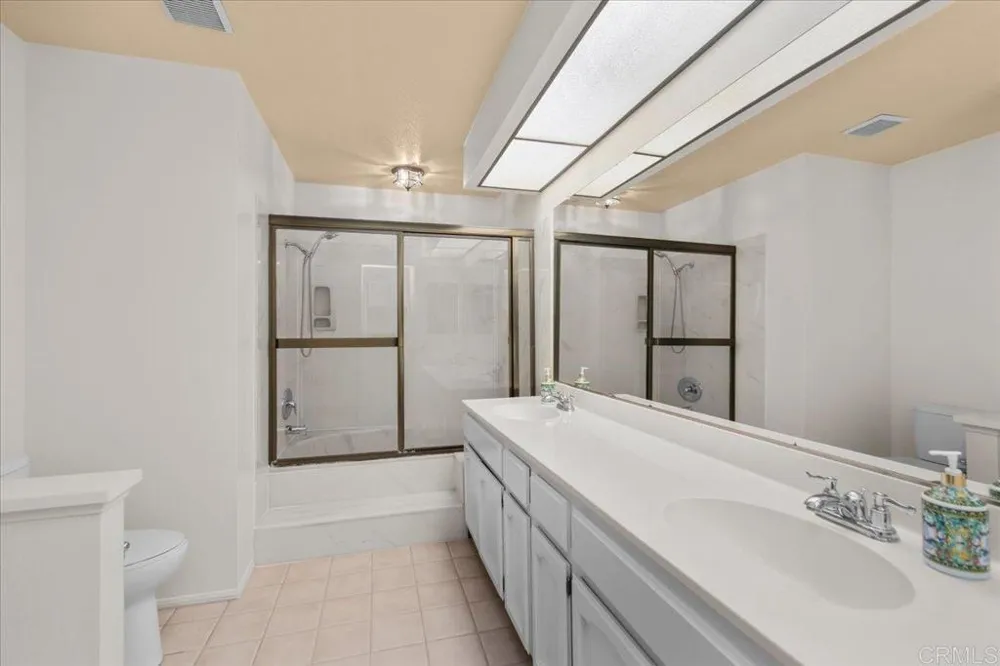 7758 Caminito Monarca #111 Carlsbad, CA 92009