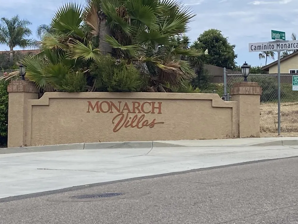7758 Caminito Monarca #111 Carlsbad, CA 92009