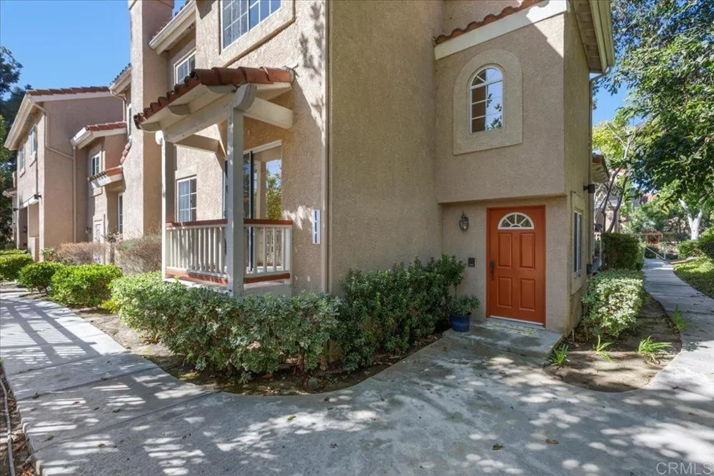 7758 Caminito Monarca #111 Carlsbad, CA 92009