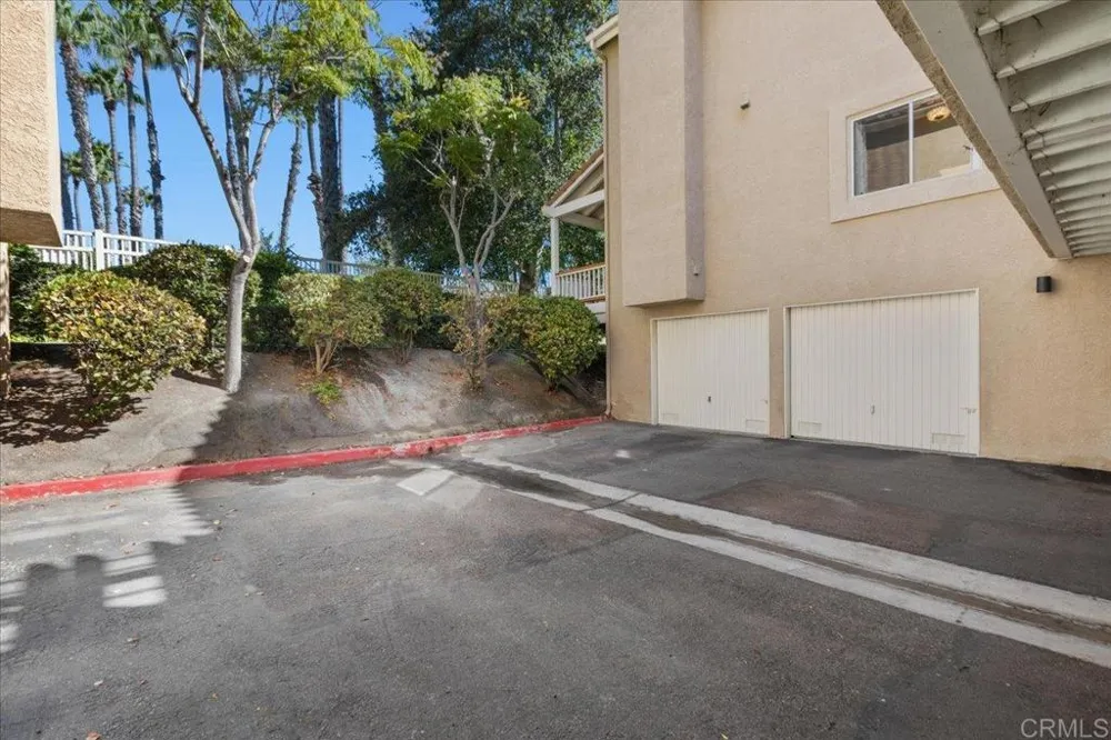 7758 Caminito Monarca #111 Carlsbad, CA 92009