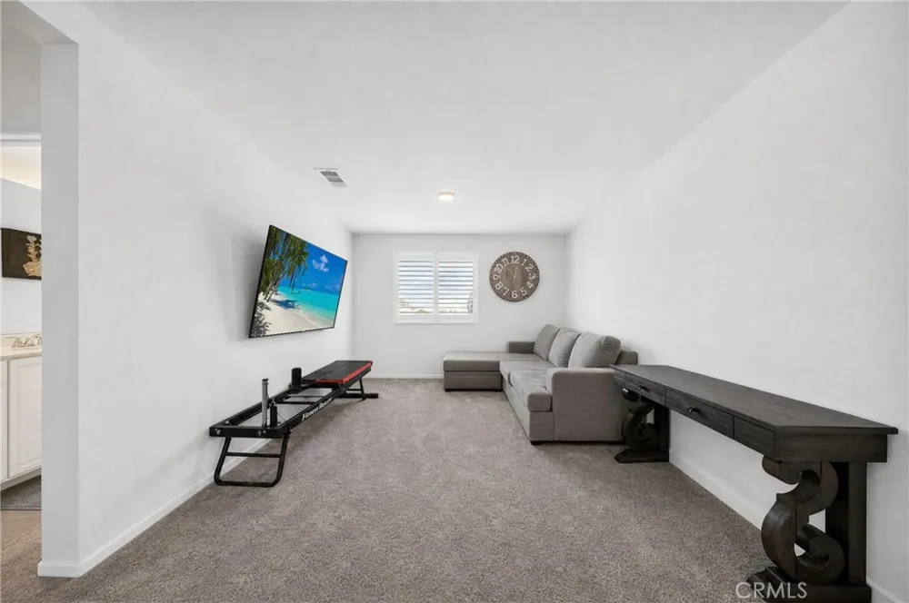 13567 Algodones Court Victorville, CA 92392