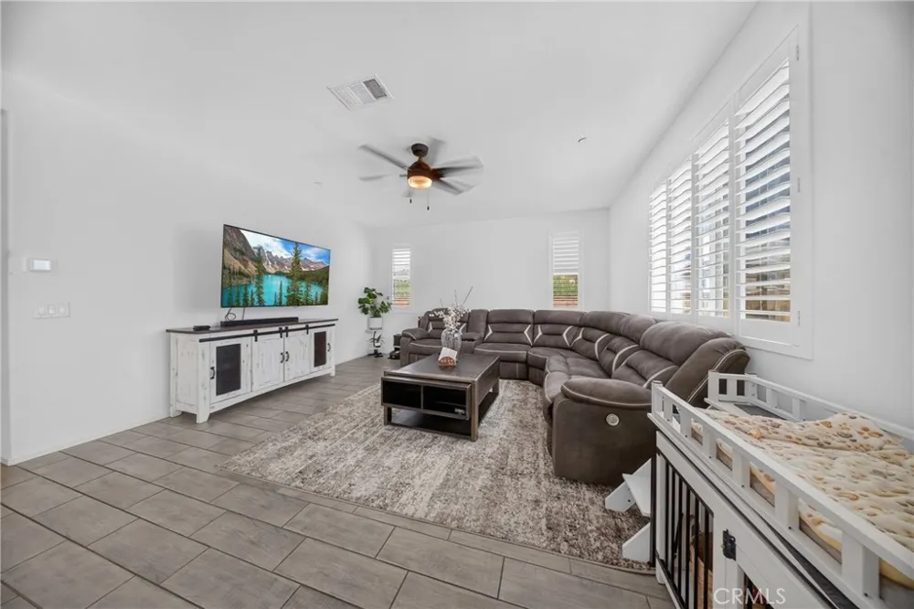 13567 Algodones Court Victorville, CA 92392