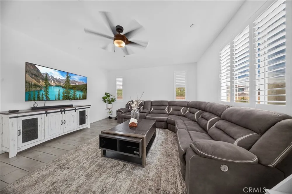 13567 Algodones Court Victorville, CA 92392
