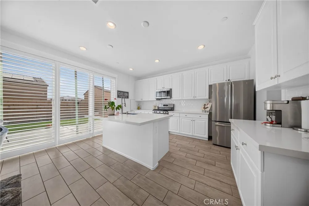13567 Algodones Court Victorville, CA 92392