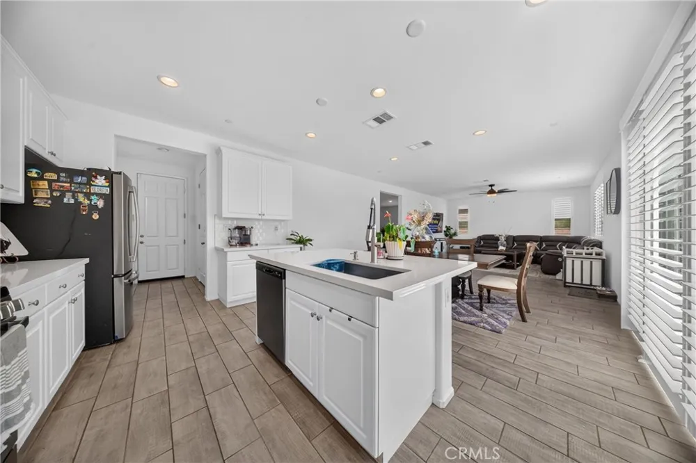 13567 Algodones Court Victorville, CA 92392