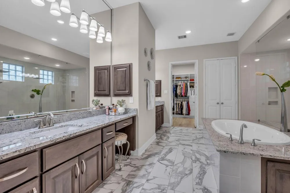 10415 Roseate Skimmer Conroe, TX 77385