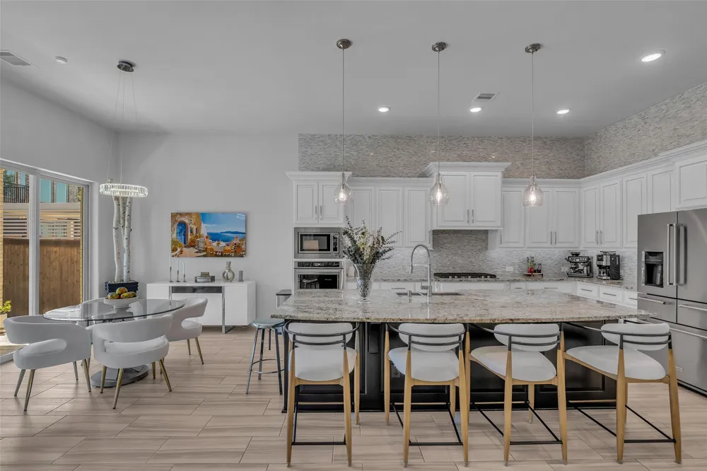 10415 Roseate Skimmer Conroe, TX 77385