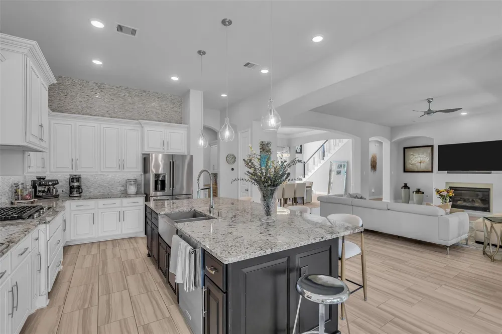 10415 Roseate Skimmer Conroe, TX 77385