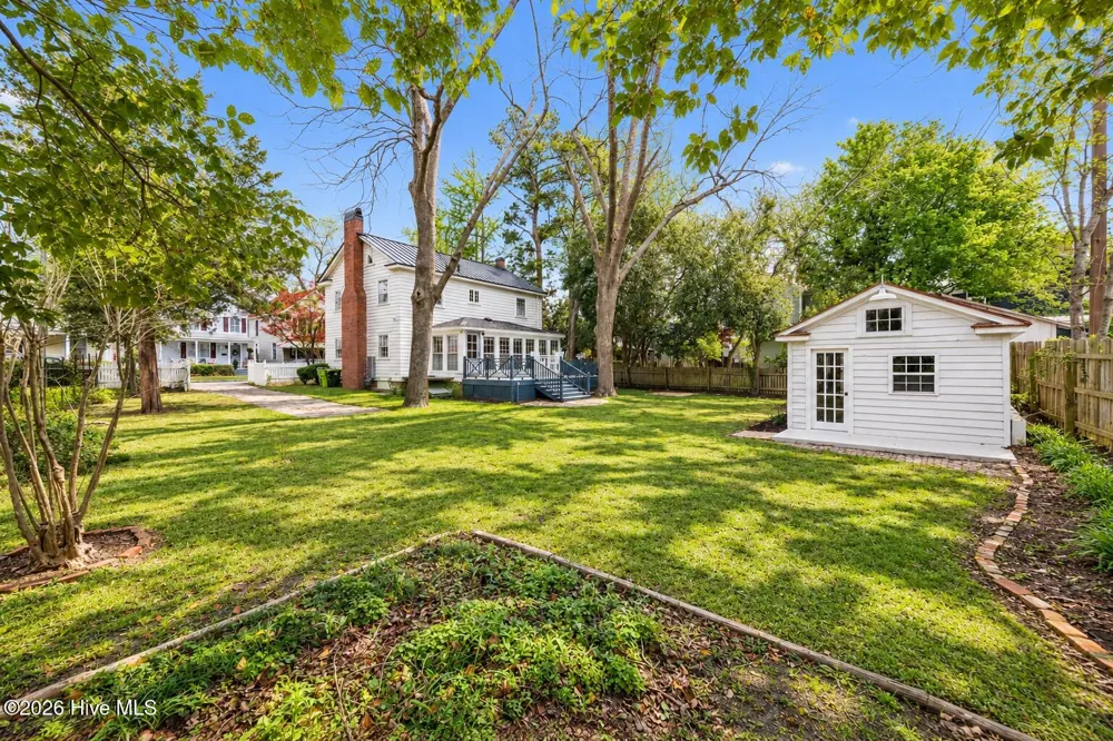 609 New Street New Bern, NC 28560