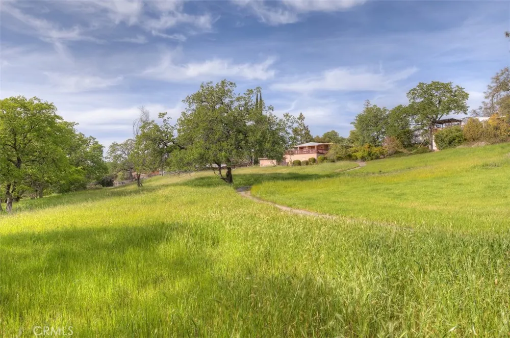 449 Silver Leaf Drive Oroville, CA 95966