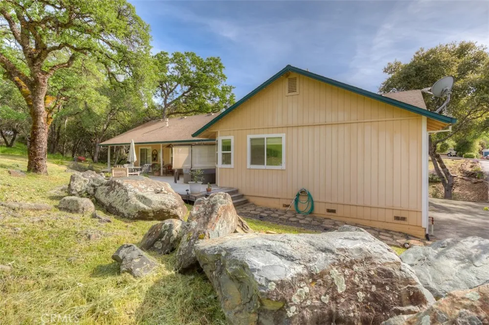 449 Silver Leaf Drive Oroville, CA 95966