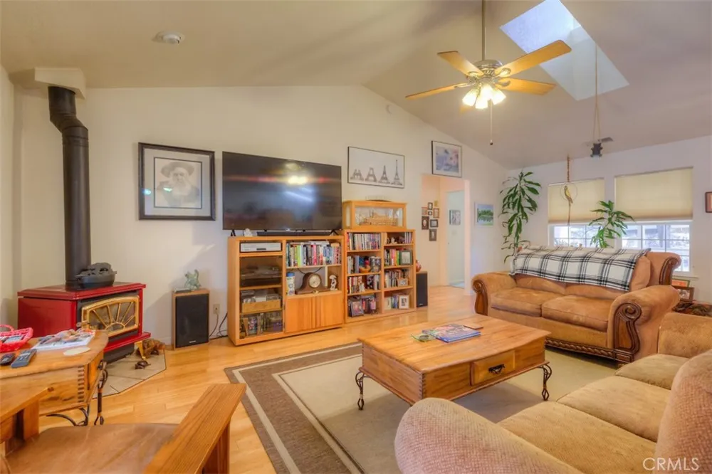449 Silver Leaf Drive Oroville, CA 95966