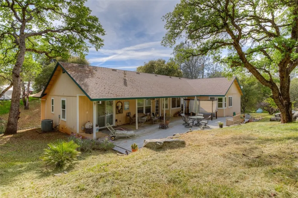 449 Silver Leaf Drive Oroville, CA 95966
