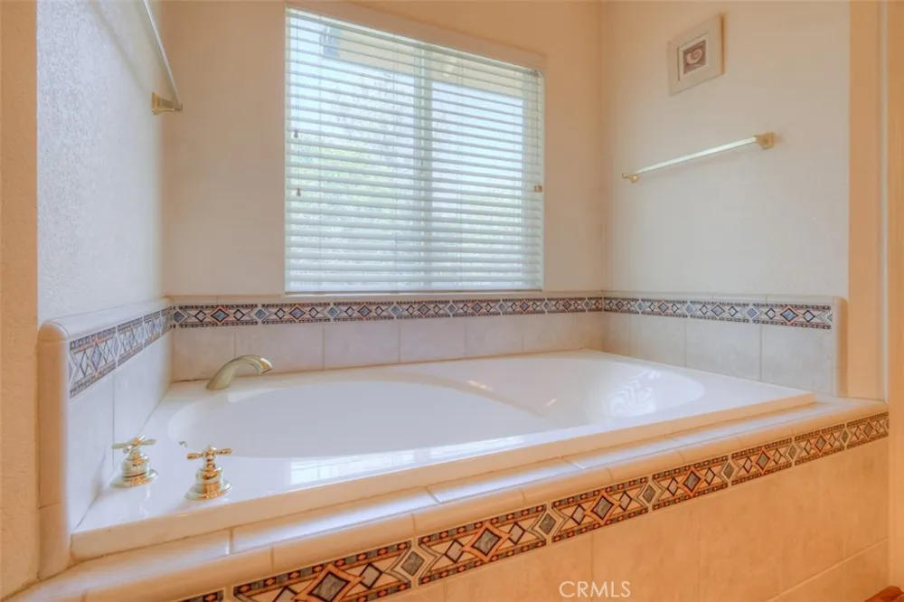 449 Silver Leaf Drive Oroville, CA 95966