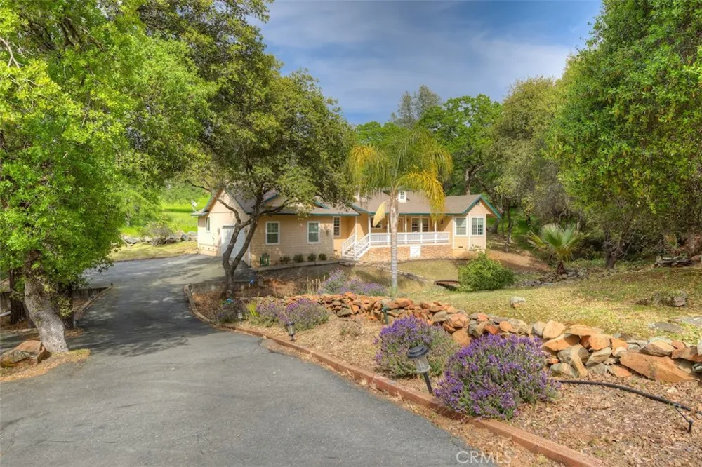449 Silver Leaf Drive Oroville, CA 95966
