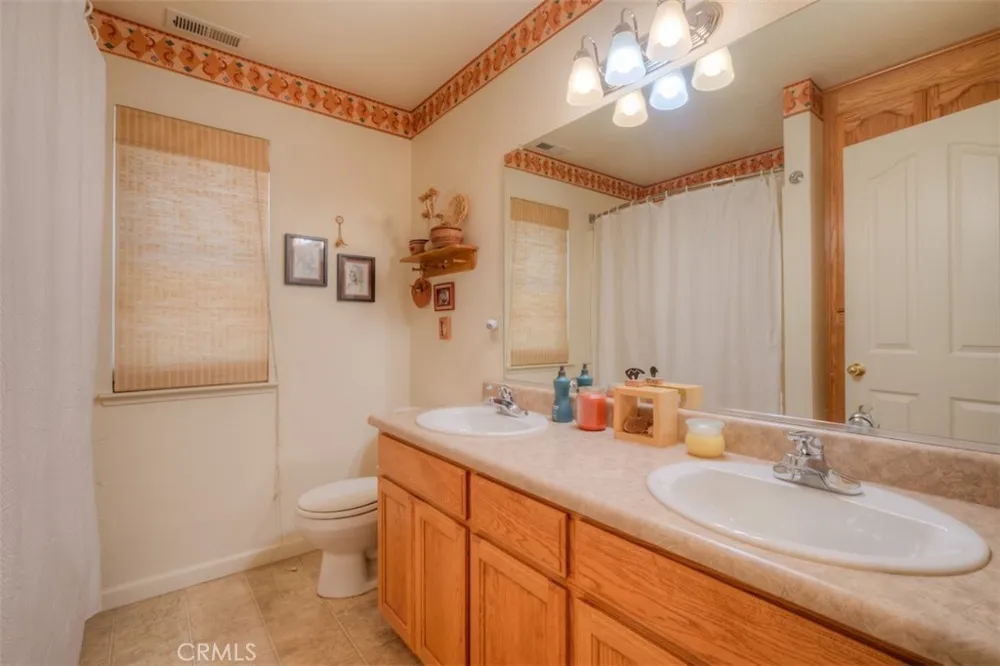 449 Silver Leaf Drive Oroville, CA 95966