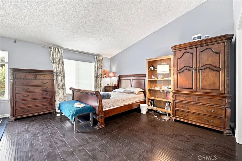 21435 Via Pepita Yorba Linda, CA 92886
