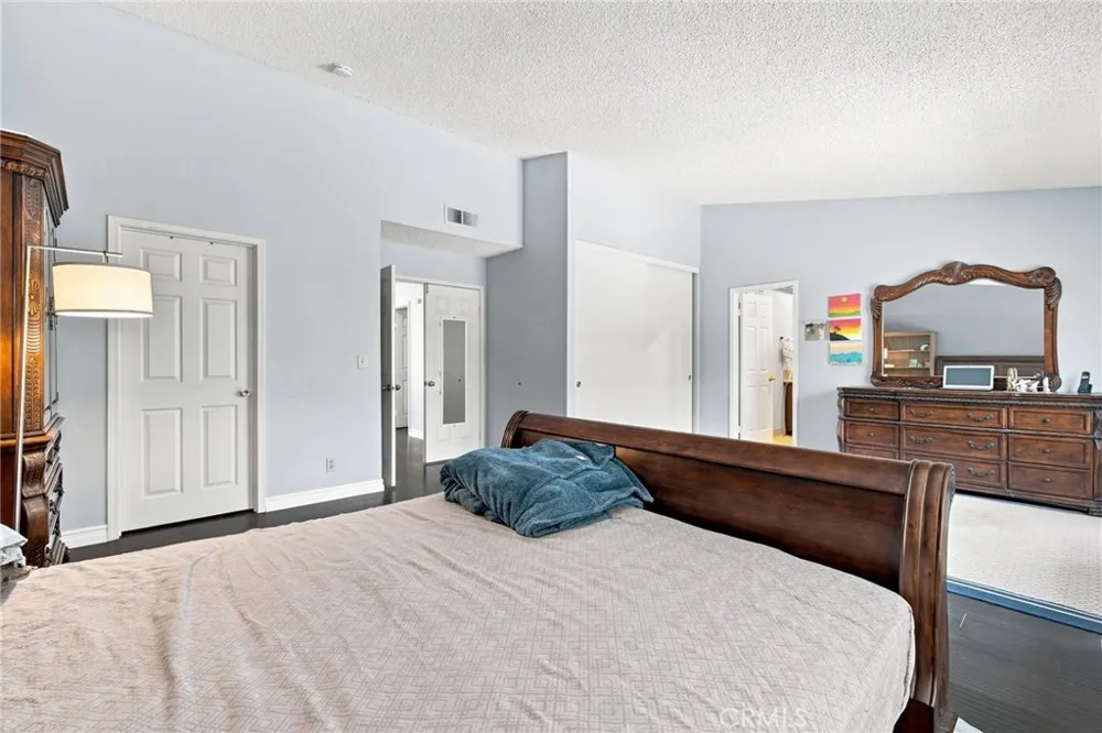 21435 Via Pepita Yorba Linda, CA 92886