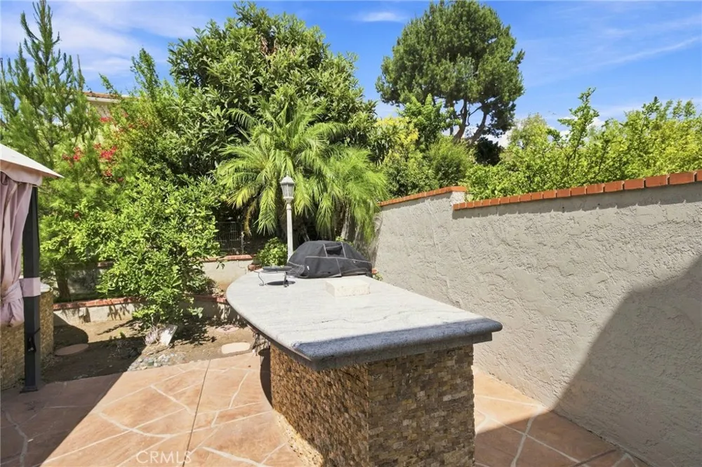 21435 Via Pepita Yorba Linda, CA 92886