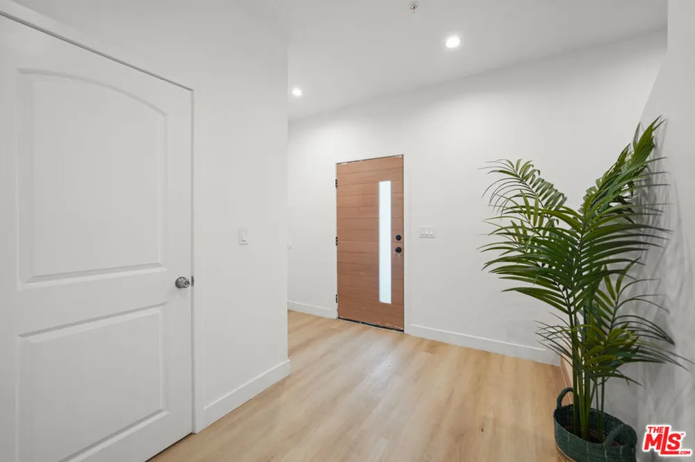 4202 Willimet Street Los Angeles, CA 90039