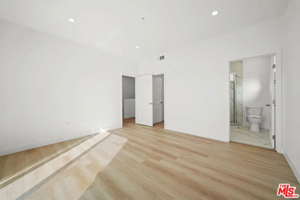 4202 Willimet Street Los Angeles, CA 90039