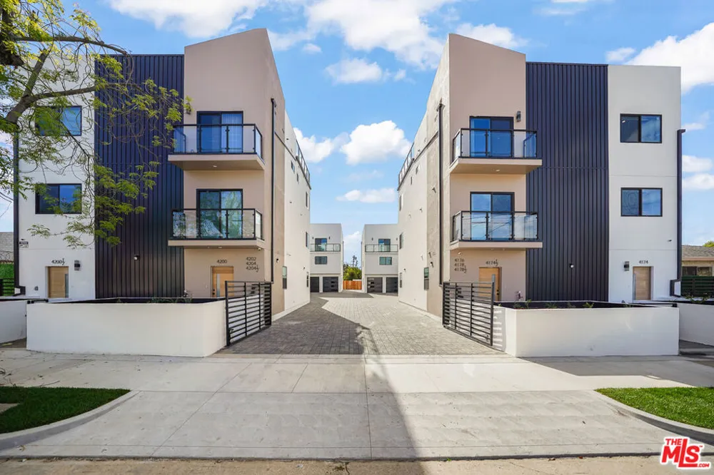 4202 Willimet Street Los Angeles, CA 90039