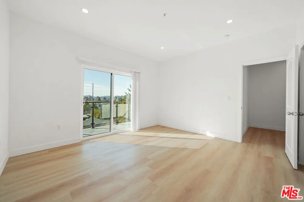 4202 Willimet Street Los Angeles, CA 90039