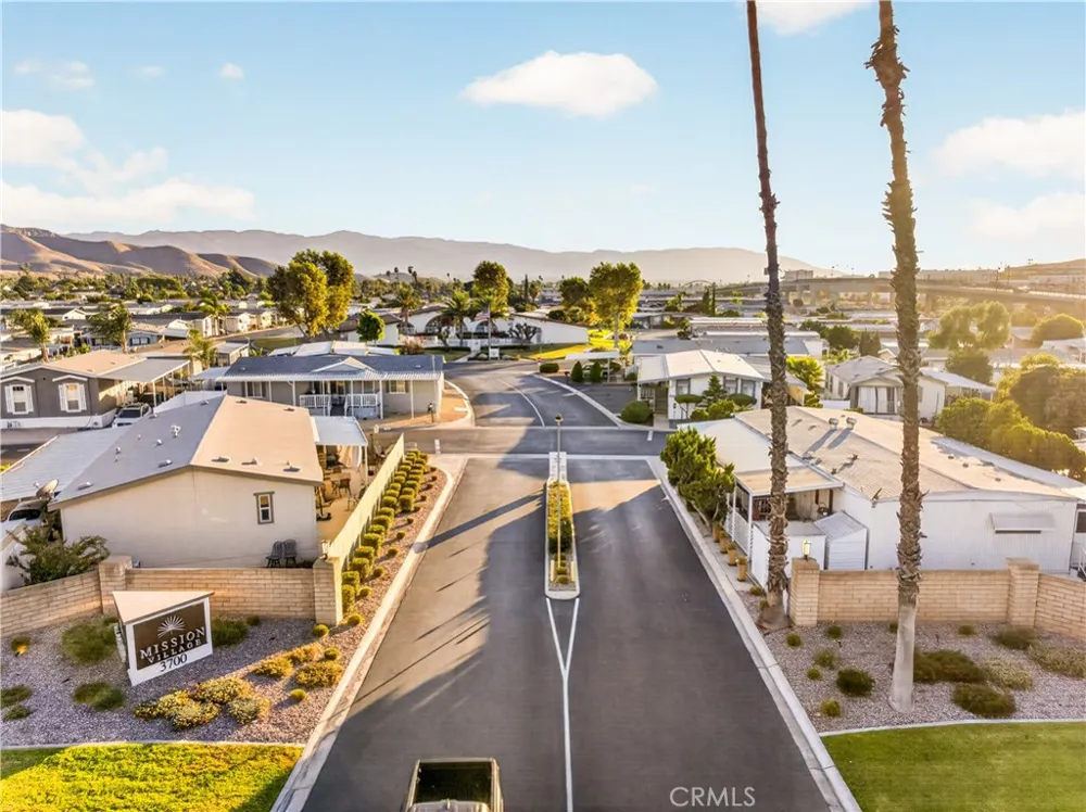 3700 BUCHANAN #72 Riverside, CA 92503