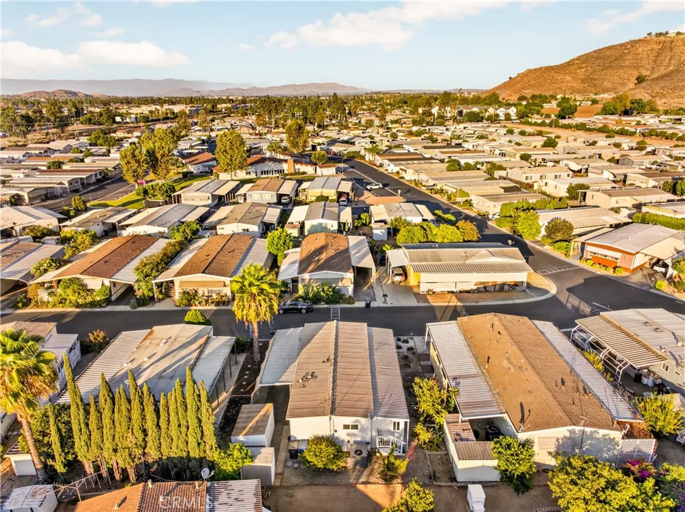 3700 BUCHANAN #72 Riverside, CA 92503