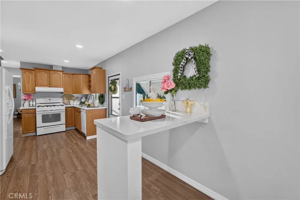 3700 BUCHANAN #72 Riverside, CA 92503
