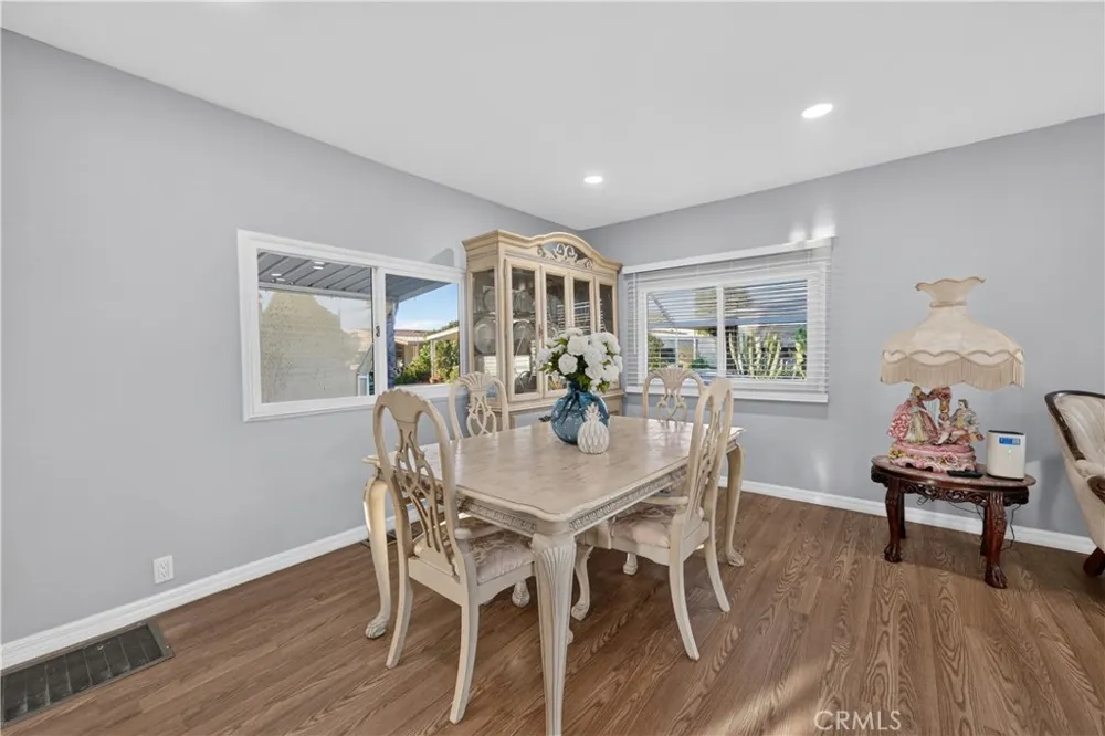 3700 BUCHANAN #72 Riverside, CA 92503